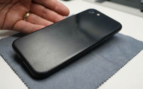 Authentic refurbished mobile phone inspection process